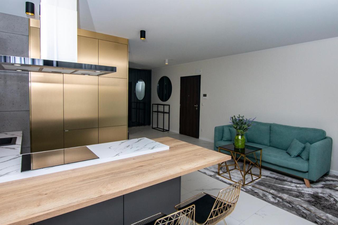 El Apartments - Aries Poznań Extérieur photo
